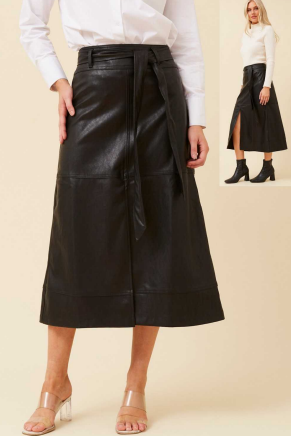 Caroline Morgan - A-LINE BLACK PLEATHER SKIRT