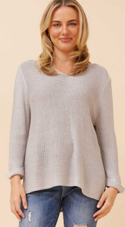 Caroline Morgan - LONG SLEEVE V-NECK PULLOVER WITH SIDE SPLITS