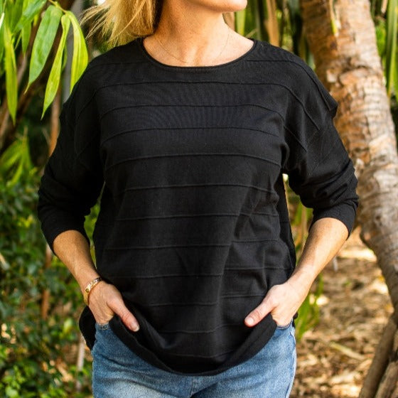 Willow Tree - Raised Piped Detail Knit Top