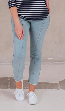 Fria - Stretch Centre Seam Straight Jeans